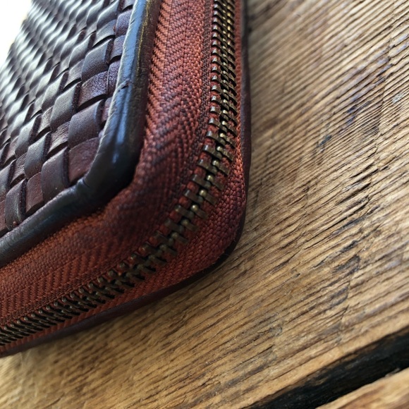 Ashwood Genuine Woven Leather Zip Closure Ladies Wallet Brown - Picture 10 of 16